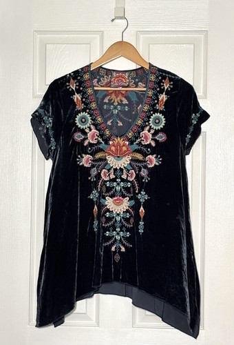 Johnny was embroidered - was, velvet