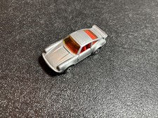 matchbox nr 3 Porsche Turbo brauner boden