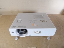 PANASONIC PT-VW435NEA Beamer