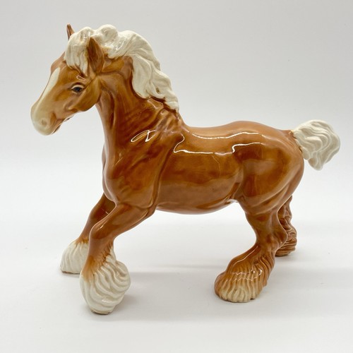 Beswick palomino galopp shire - beswick,