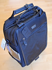 Think tank urban disguise - think,