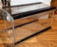 Ameisen Terrarium Farm Becken (Acryl) & Deckel (Glas) 10x10x20 cm Hobbyauflösung