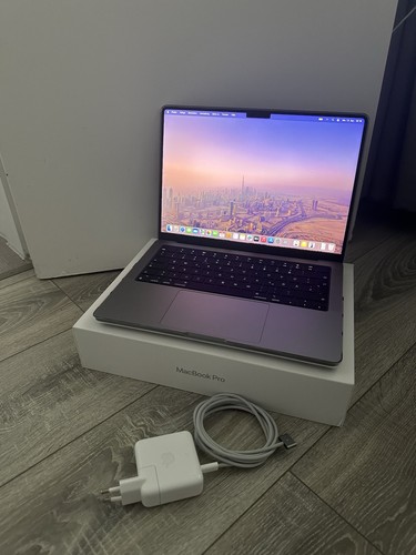 Apple macbook pro - apple,