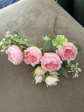 Künstlicher Rosen-Strauß