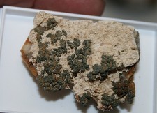 Arsenkies , Pyrit auf Baryt 