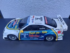 Vintaga Tamiya 4 WD Glattbahner mit Tuning Motor Dämpfer Servo Zubehör 1:10