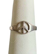 Dainty Vintage 925 Sterling