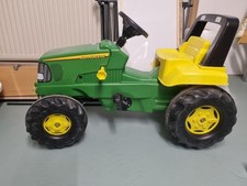 Trettraktor John Deere mit Lader und Trailer