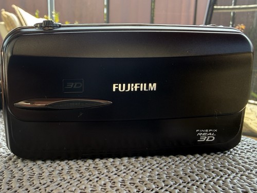 Fujifilm finepix real w3 - finepix,