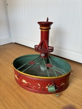 Großer alter Kibri Brunnen