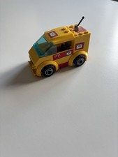 LEGO Postauto
