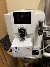 Jura E8 Bean-to-Cup