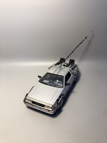 Welly delorean back to - back,