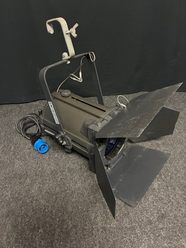 Selecon rama 175 fresnel - 7",