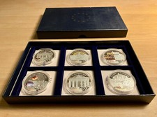 versilbert/teilvergoldet, 25