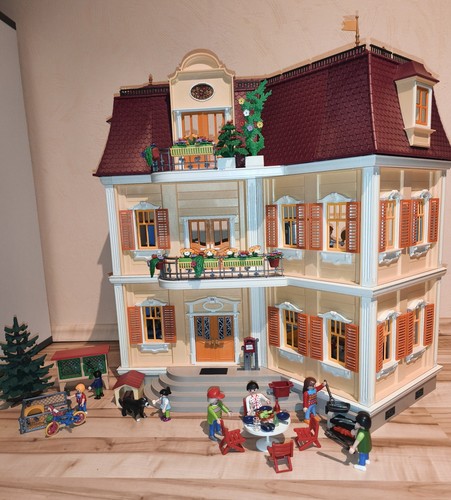 Playmobil großes puppenhaus - playmobil,