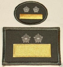 2 Stück  Dienstgradabzeichen