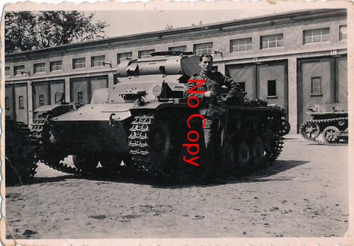 Foto panzer kasernenhof - ak,
