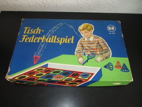 Altes ddr hütchenspiel von - hütchenspiel,