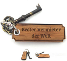 Mr. & Mrs. Panda Schlüsselanhänger Vermieter - Geschenk, Holzschlüsselanhänger, 