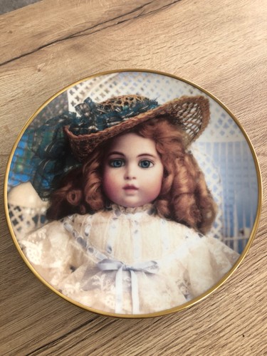The antique doll - antique,