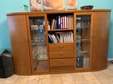 Wohnzimmerschrank aus hellem Kirschbaumholz mit schöner Einteilung, L 240, H 150