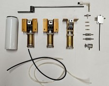 Einziehfahrwerk, pneumatisch von Robart 3-teilig mit lenkbarem Bugfahrwek