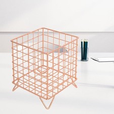 Quadratischer Eisenkorb