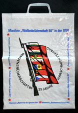 DDR Plastiktüte Manöver
