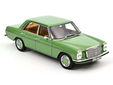 Mercedes-Benz 200 / 8,  gruen