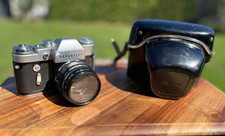 Analoge Spiegelreflexkamera Revueflex mit Objektiv Made in USSR No. 67123012