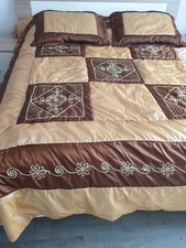 Tagesdecke Bettüberwurf 2.60x2.65 Mit 2xKissen