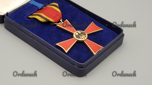 Bundesverdienstkreuz band - am,
