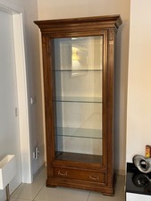 Selva Vitrine Nussbaum oder