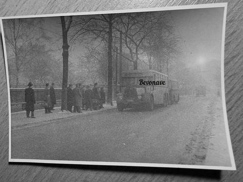 Foto bus mit anhänger - bus,