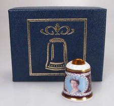 Fingerhut thimble Queen
