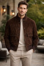 Dunkelbraune Herren Wildleder