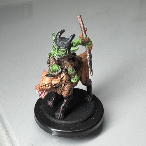 Pathfinder miniatures we - pathfinder,