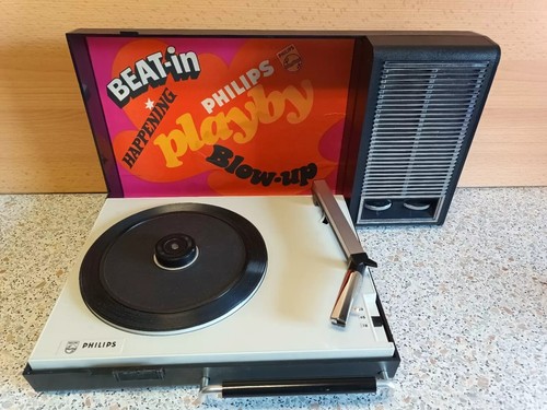Philips playby 22gf110 33l - playby, /