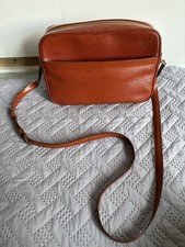 Louis Vuitton Epi Leder Trocadero 27 Tasche