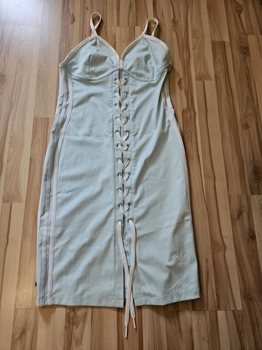 Adidas kleid größe m - größe,
