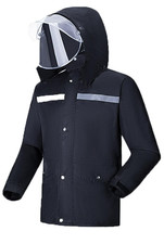 Regenjacke mit Gesichtsschutz