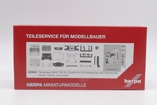 Fahrerhaus MAN TGX XL Euro6 mit Windleitblech, 2 Stück, von HERPA, 083935