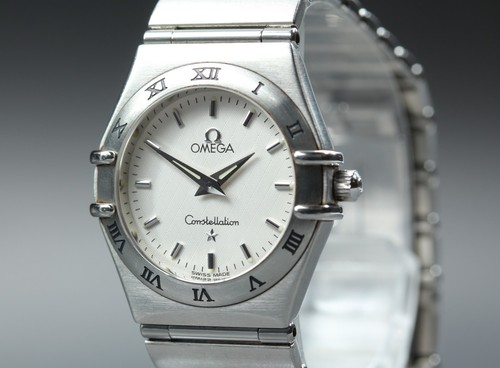 Vintage 1995 near mint omega - 1995,