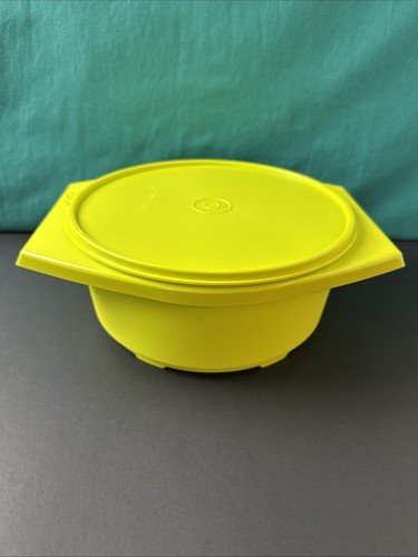 Tupperware tortilla keeper - tupperware,