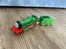 Thomas und seine Freunde Trackmaster batteriebetriebene Lokomotive Henry