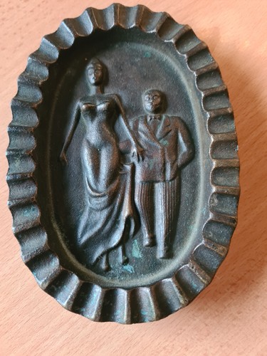 Aschenbecher bronze erotik