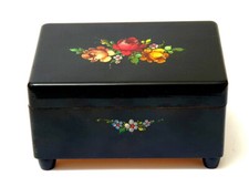 Schmuckdose mit Spieluhr