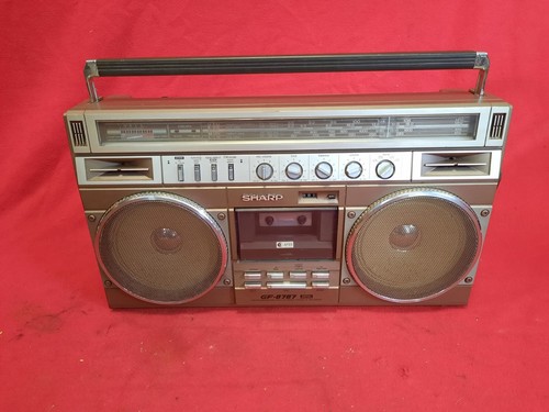 Sharp 8787 radio - gf,