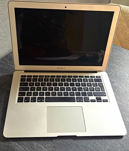 Apple macbook air a1466 3 - apple, 13,3